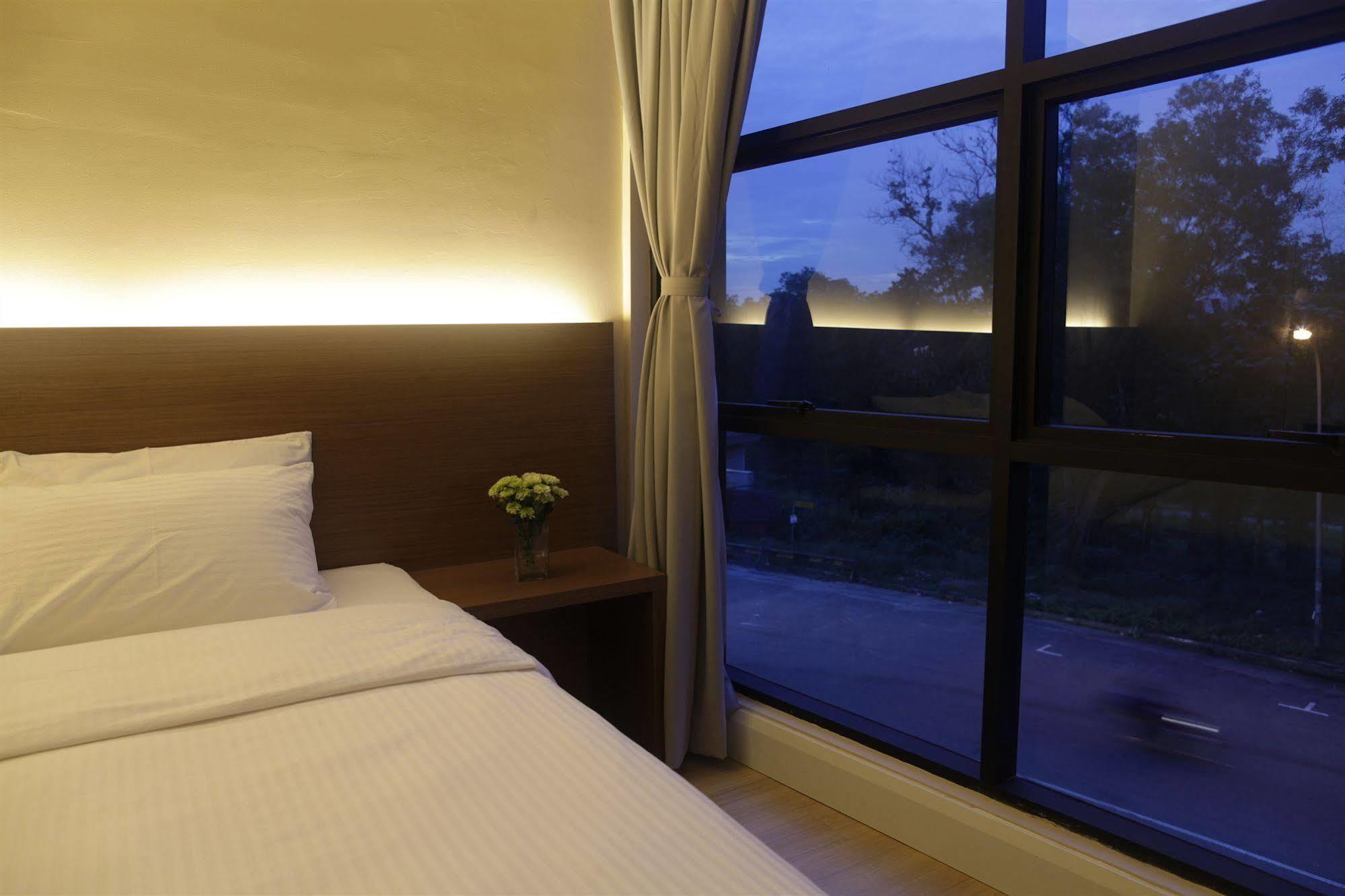 I Am Jazz Hotel Johor Bahru Exterior photo